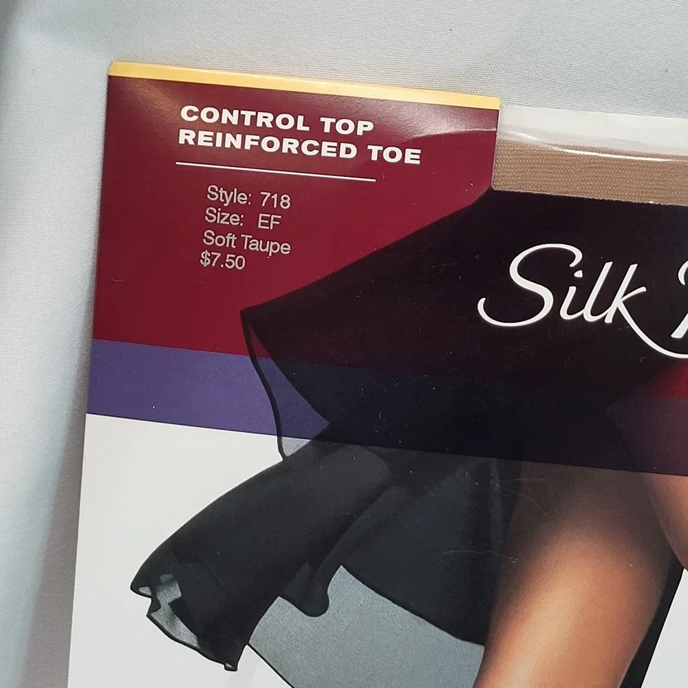 Hanes Silk Reflections Control Top Soft Beige Sheer Pantyhose Style 718 Size E-F